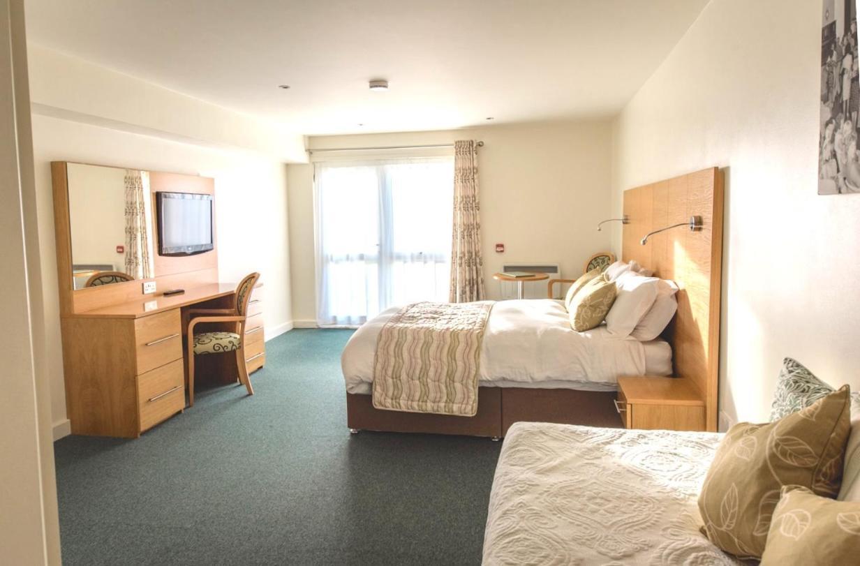 Croyde Bay Hotel Or Self Catering Exterior foto