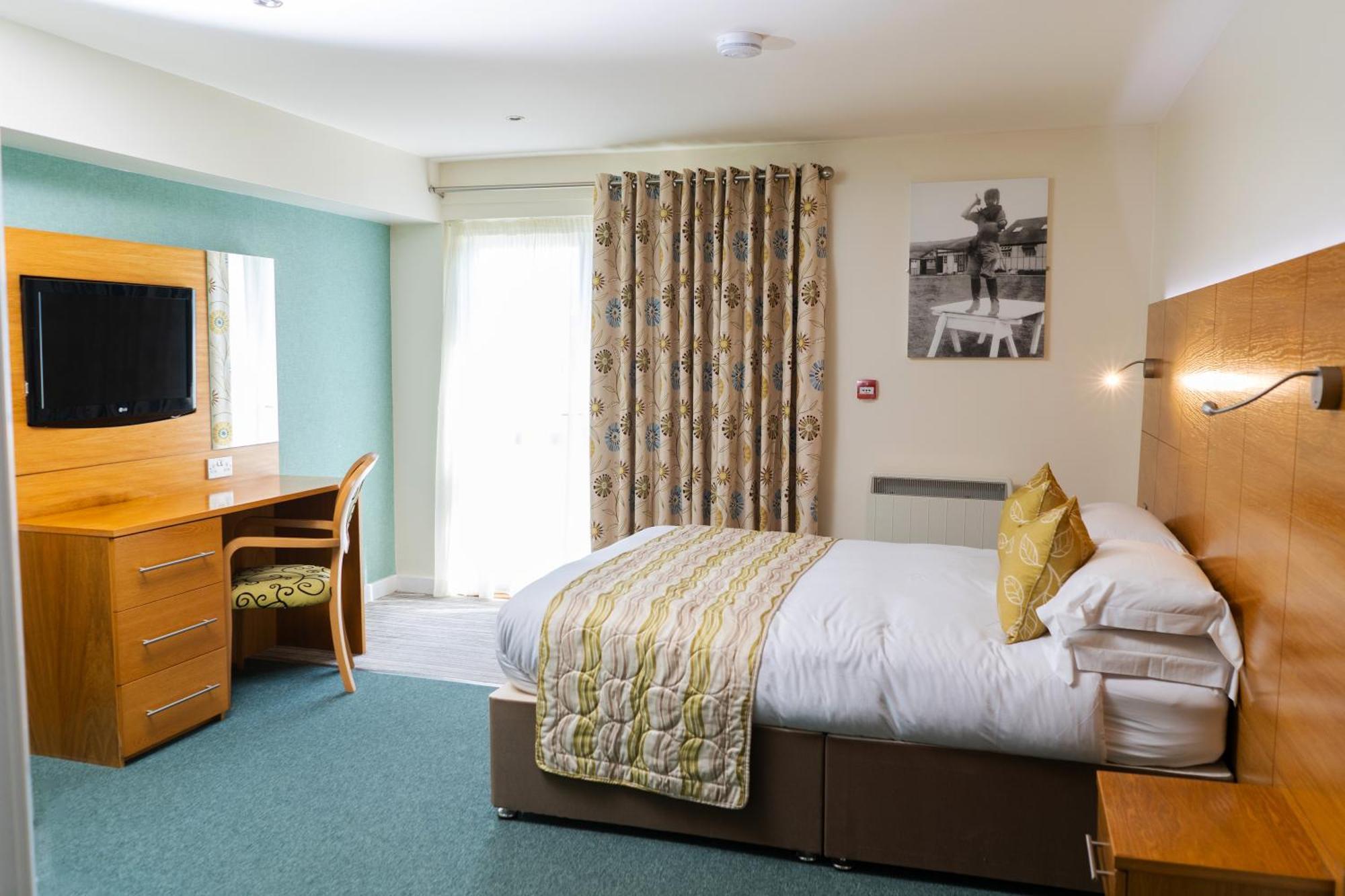 Croyde Bay Hotel Or Self Catering Exterior foto