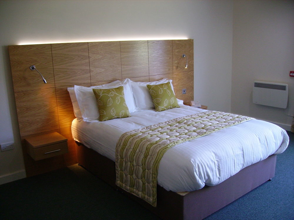 Croyde Bay Hotel Or Self Catering Exterior foto